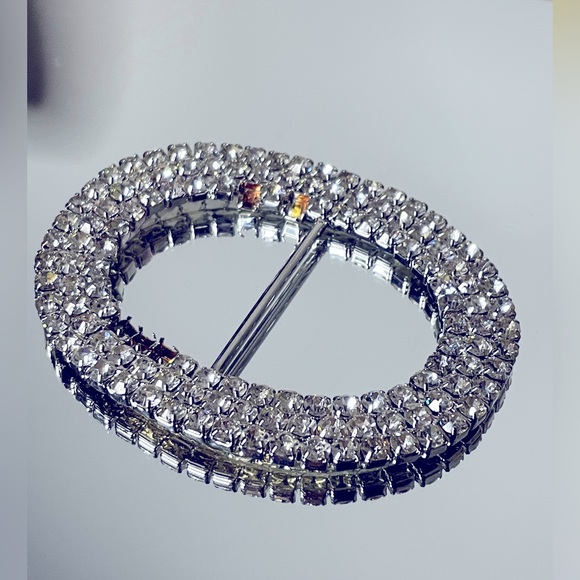 Oval Faux Diamond Brooch/Belt Accessory - Picture 1 of 4